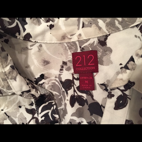 Floral Button Down Top - Picture 3 of 5